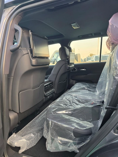 Toyota Land Cruiser LC300 VXR 3.3L Twin Turbo Diesel 2026-8