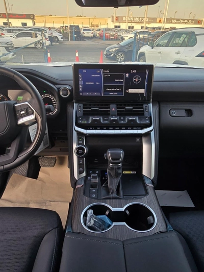 Toyota Land Cruiser LC300 VXR 3.3L Twin Turbo Diesel 2026-2