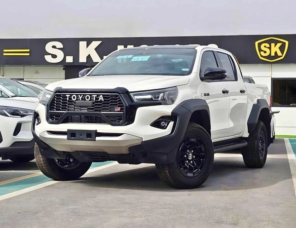 Toyota Hilux GR SPORT DOUBLE CABIN / 2.8L DIESEL V4 / RADAR / 360*CAMERA