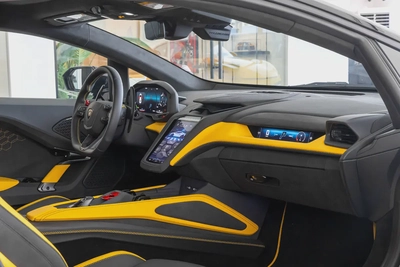 Lamborghini Temerario | 2026 | PHEV | 920 HP | AWD | Black / Yellow & Black Interior-11