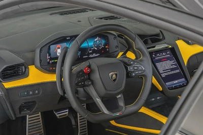 Lamborghini Temerario | 2026 | PHEV | 920 HP | AWD | Black / Yellow & Black Interior-12