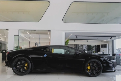 Lamborghini Temerario | 2026 | PHEV | 920 HP | AWD | Black / Yellow & Black Interior-6