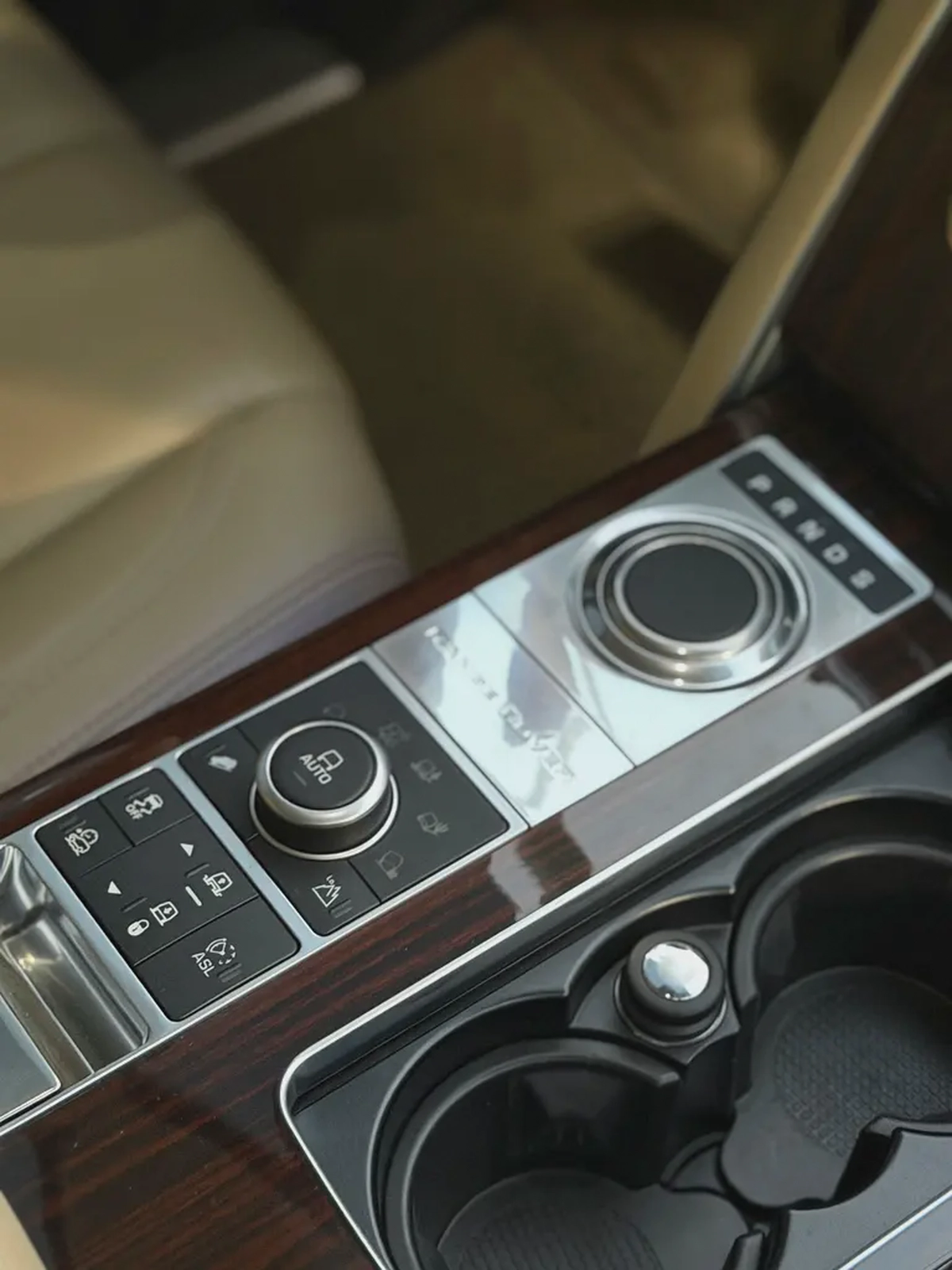Land Rover Range Rover HSE 2016 | GCC Specs |Full History Service In Al Tayer-13-13