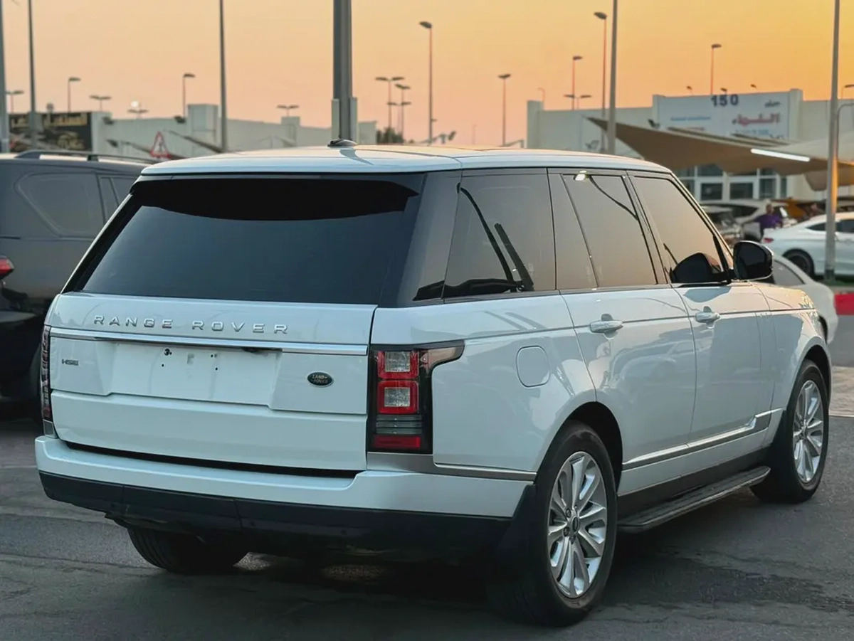 Land Rover Range Rover HSE 2016 | GCC Specs |Full History Service In Al Tayer-4-4