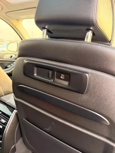 BMW X7 40i PURE EXCELLENCE X7 3.0L Full option 2020-20