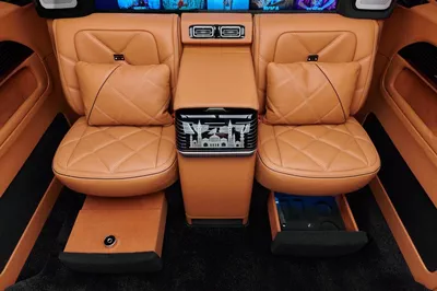 Mercedes Benz V300 AVANTGARDE MBS VIP Office – The Ultimate Luxury Land Jet-8