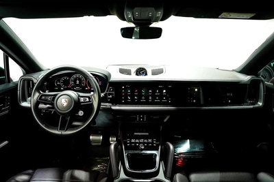 2025 Porsche Cayenne S - GCC Specs - Brand New-5