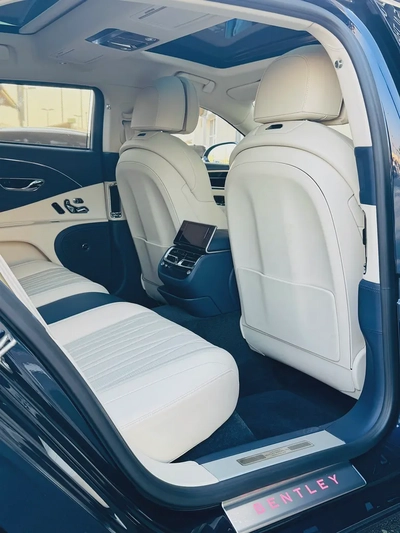 Bentley Flying spur V8 2021 fully loaded-11