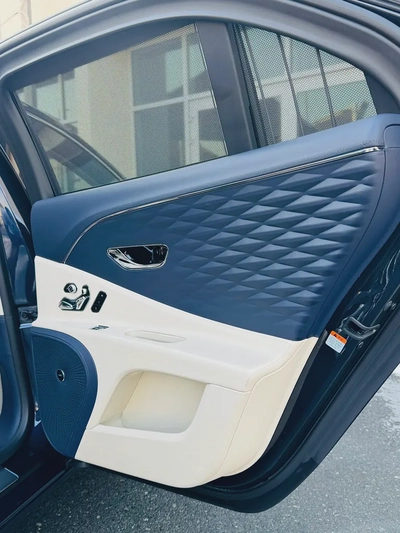 Bentley Flying spur V8 2021 fully loaded-12