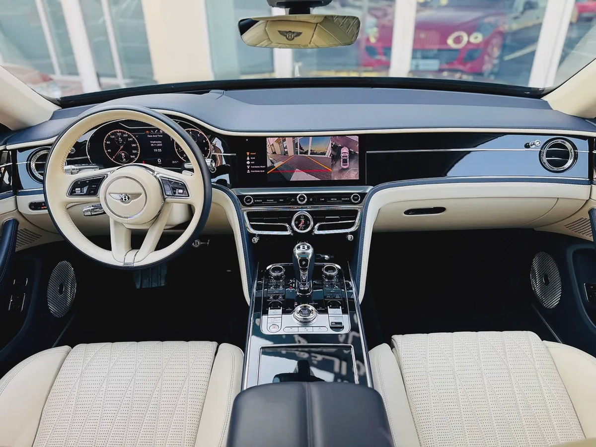 Bentley Flying spur V8 2021 fully loaded-14-14