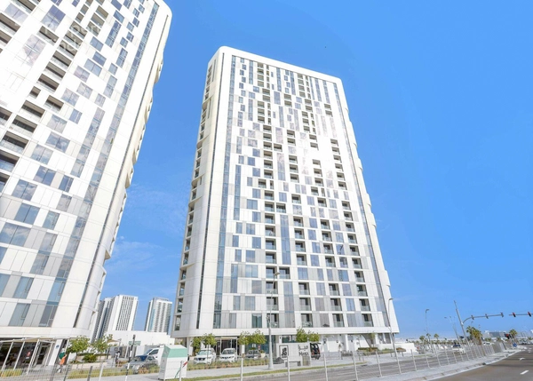 Full Sea View | Spacious 1BR | Prime Location