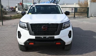 Nissan Navara NAVARA 2.5 DIESEL PRO4X 4X4  AT 2025 MY Engine Type : 2.5D Mid Output Diesel-1