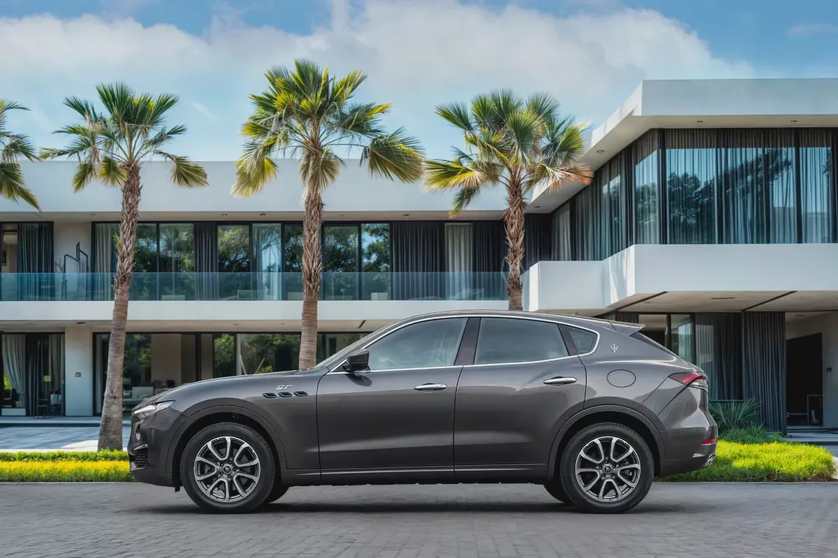 3,124 P.M | GT Hybrid | Under Warranty | Maserati Service History (Al Tayer) | 0% Downpayment-1-1