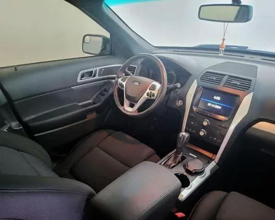 Ford Explorer XLT - 3.5L V6 - EXCELLENT CONDITION-3