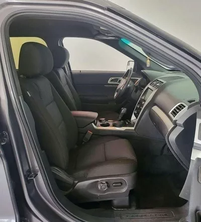 Ford Explorer XLT - 3.5L V6 - EXCELLENT CONDITION-4
