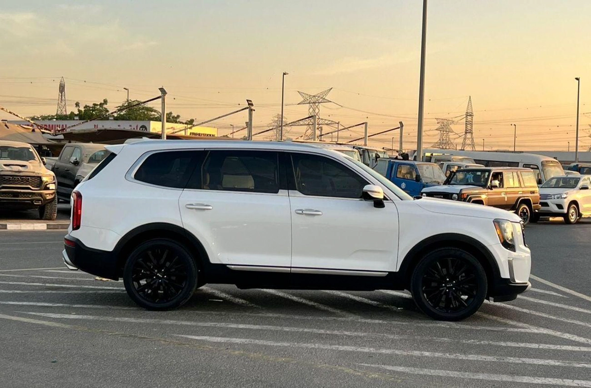 Kia Telluride SX 2020 Kia Telluride 3.8L V6 - 291HP FWD - Full Option 360* CAM Panorama View - 7 Seater - Radar Se-8-0
