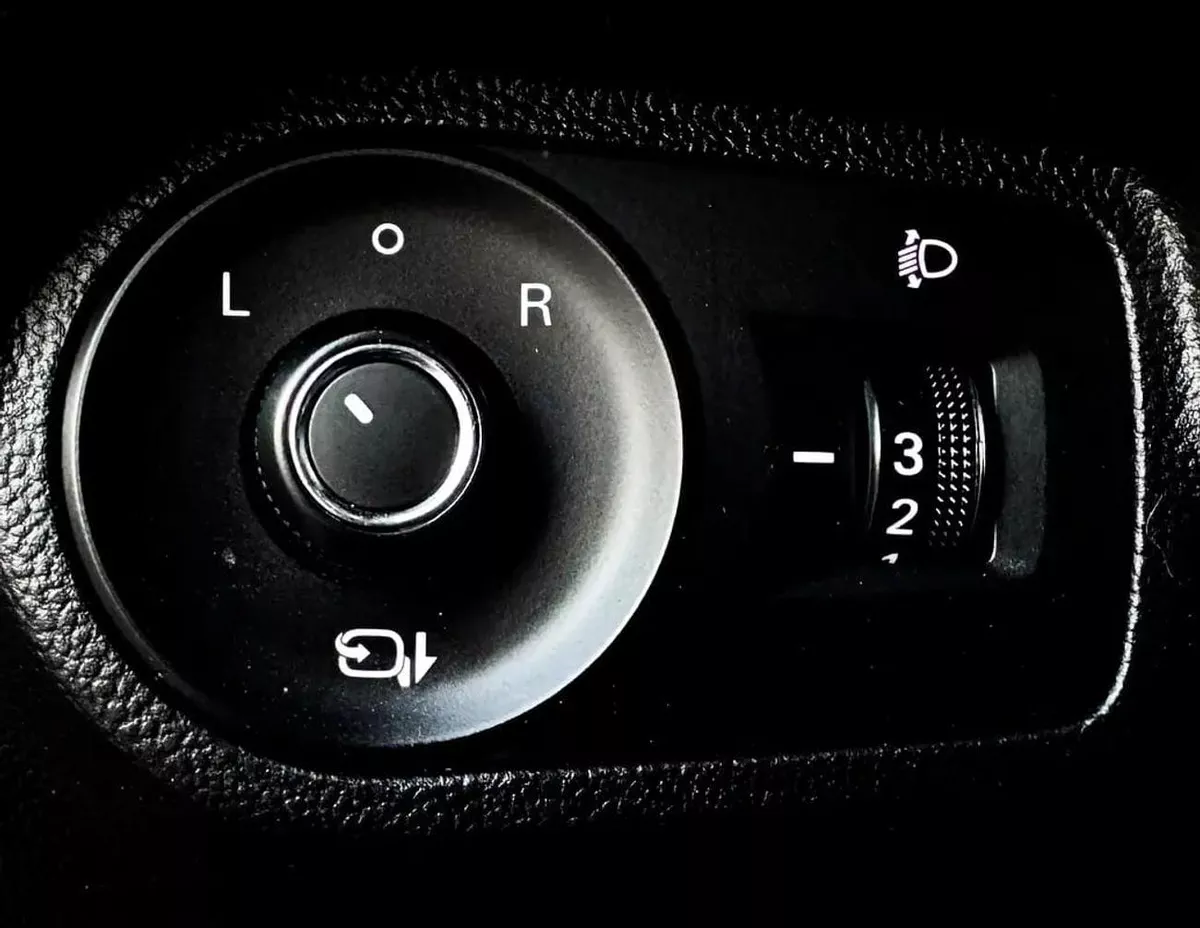 MG GT LUXURY 1.5 L | | GCC | Full Option | Accident-Free | In Excellent Condition | 588 P.M-16-0