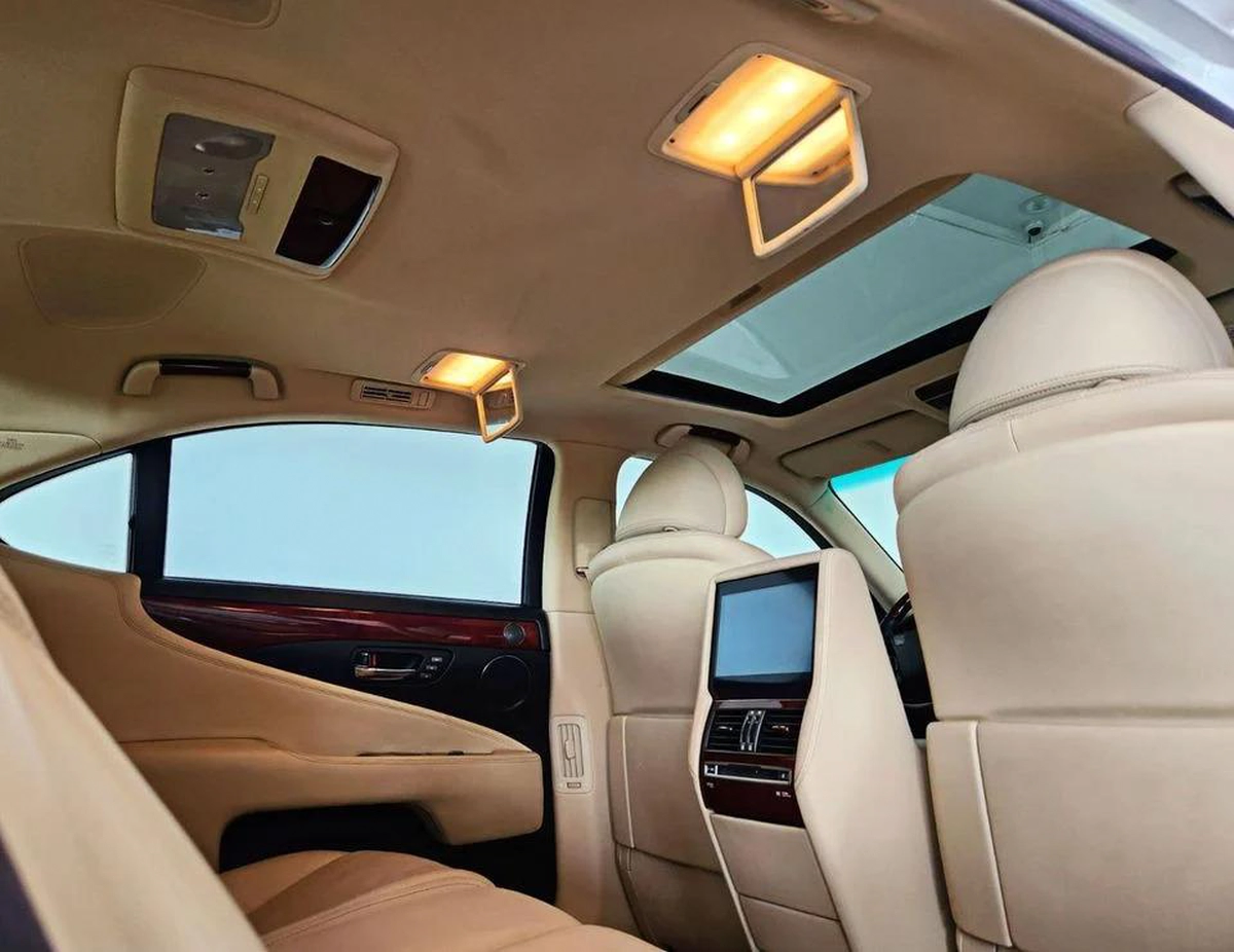 Lexus LS 600 Hybrid - VIP fully loaded with long wheel base and massaging chair -5-5