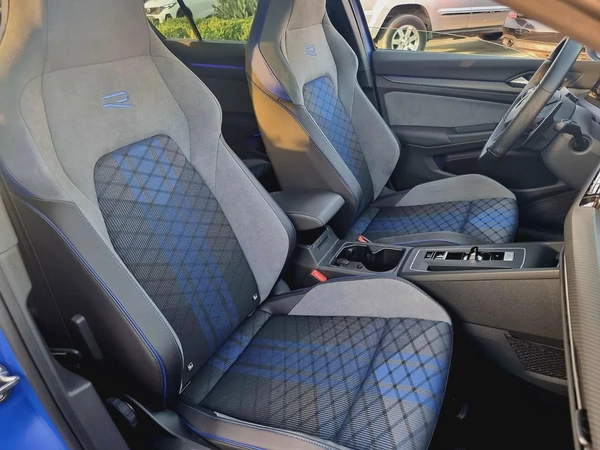 **2022**GERMAN SPEC BRAND NEW