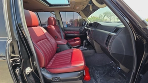 Nissan Patrol Super Safari Oustoura Edition (Black Red)