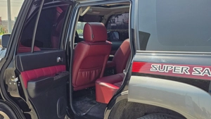 Nissan Patrol Super Safari Oustoura Edition (Black Red)