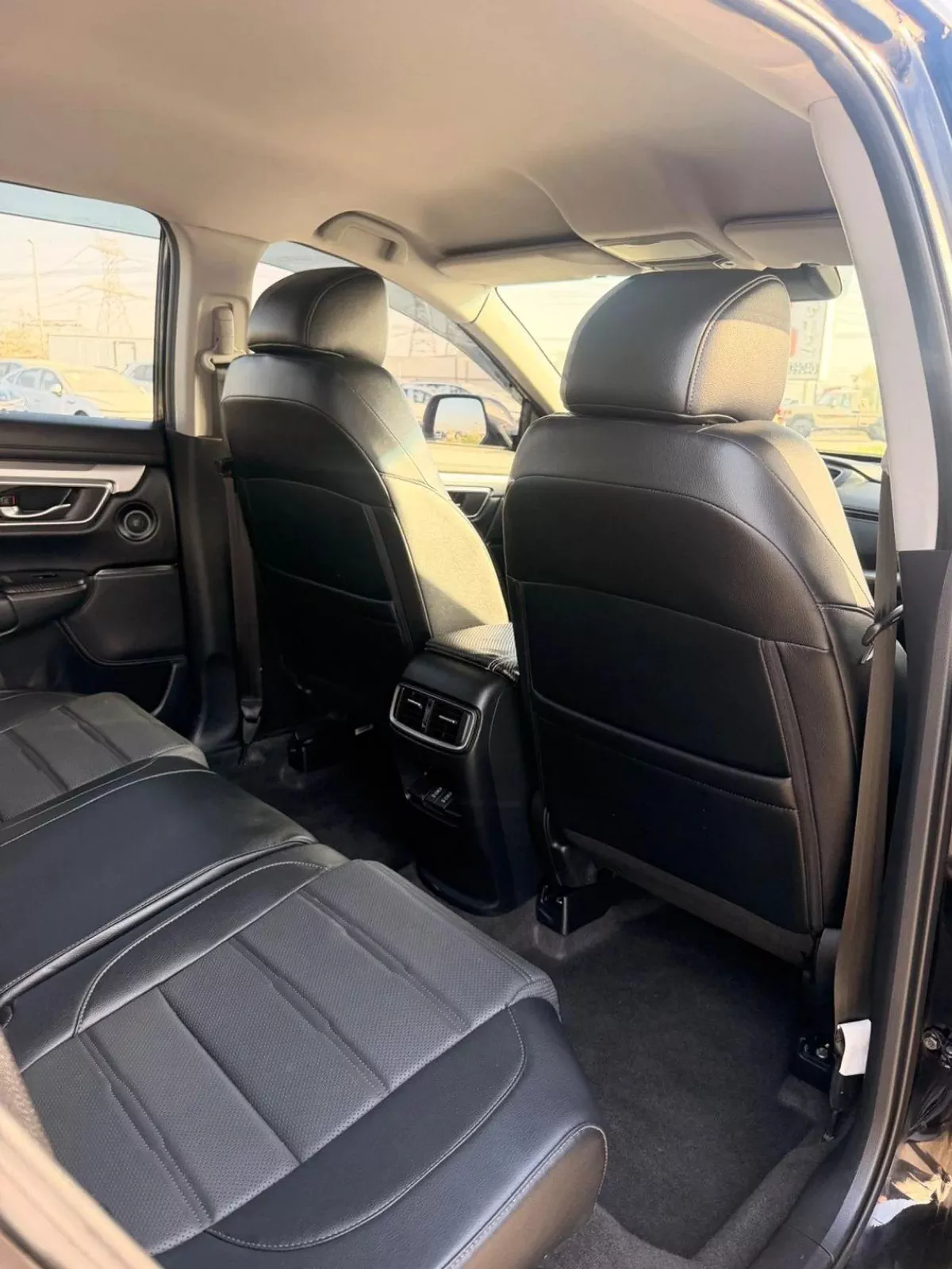 Honda CR-V TOURING Full option 2.0L 2022-2-2