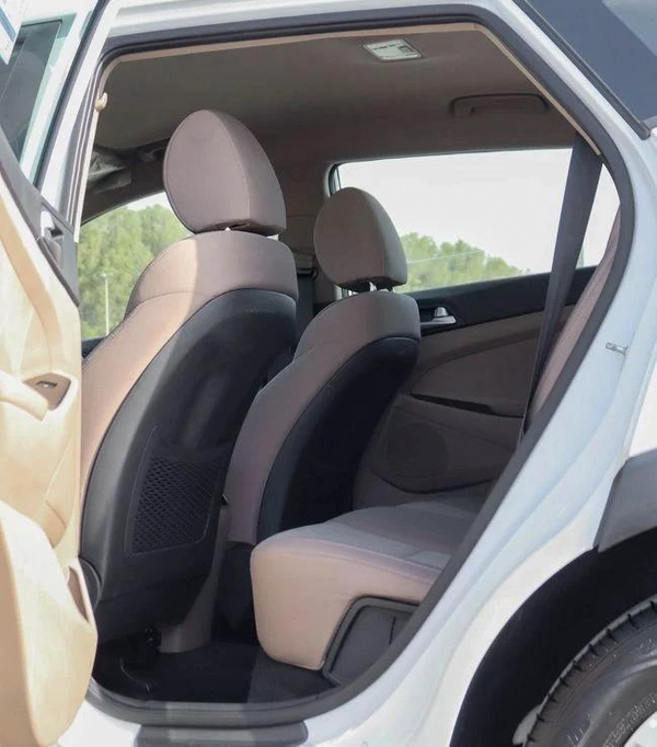 Hyundai Tucson GLS Hyundai Tucson AWD | 2.4 L | 2020 | GCC | Accident-Free | 832 P.M