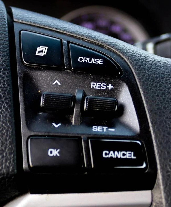 Hyundai Tucson GLS Hyundai Tucson AWD | 2.4 L | 2020 | GCC | Accident-Free | 832 P.M