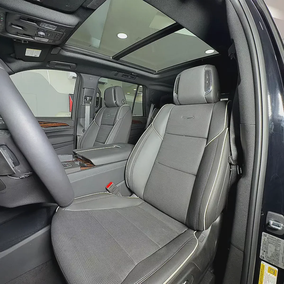 2024 Cadillac Escalade Premium Luxury-9-9