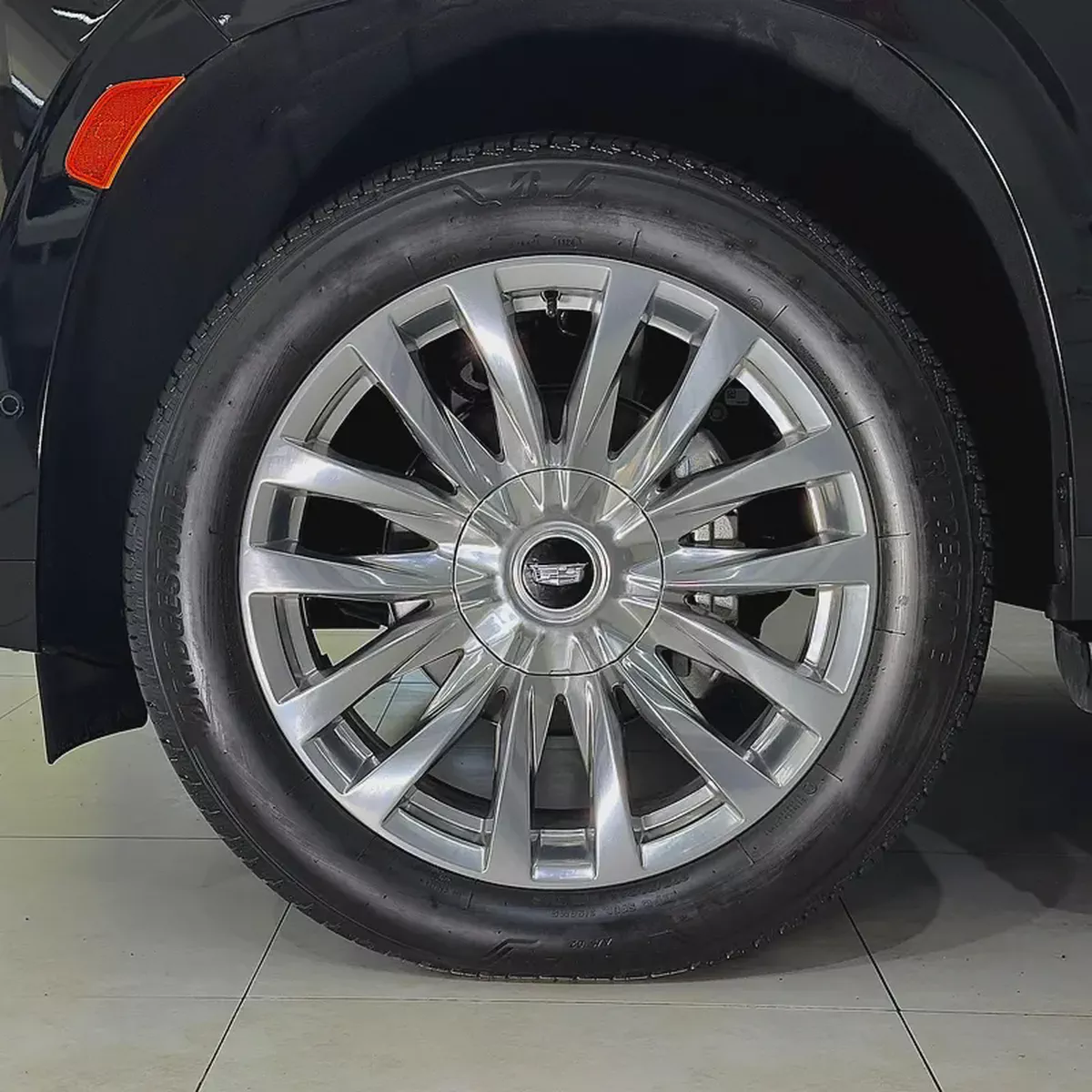 2024 Cadillac Escalade Premium Luxury-17-17