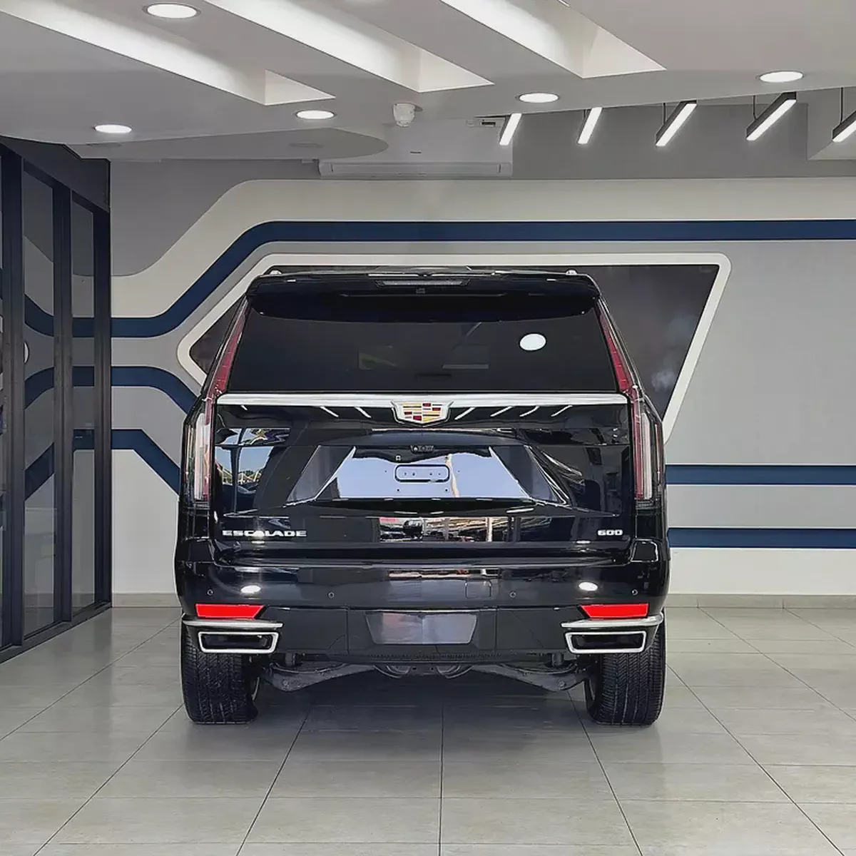 2024 Cadillac Escalade Premium Luxury-4-4
