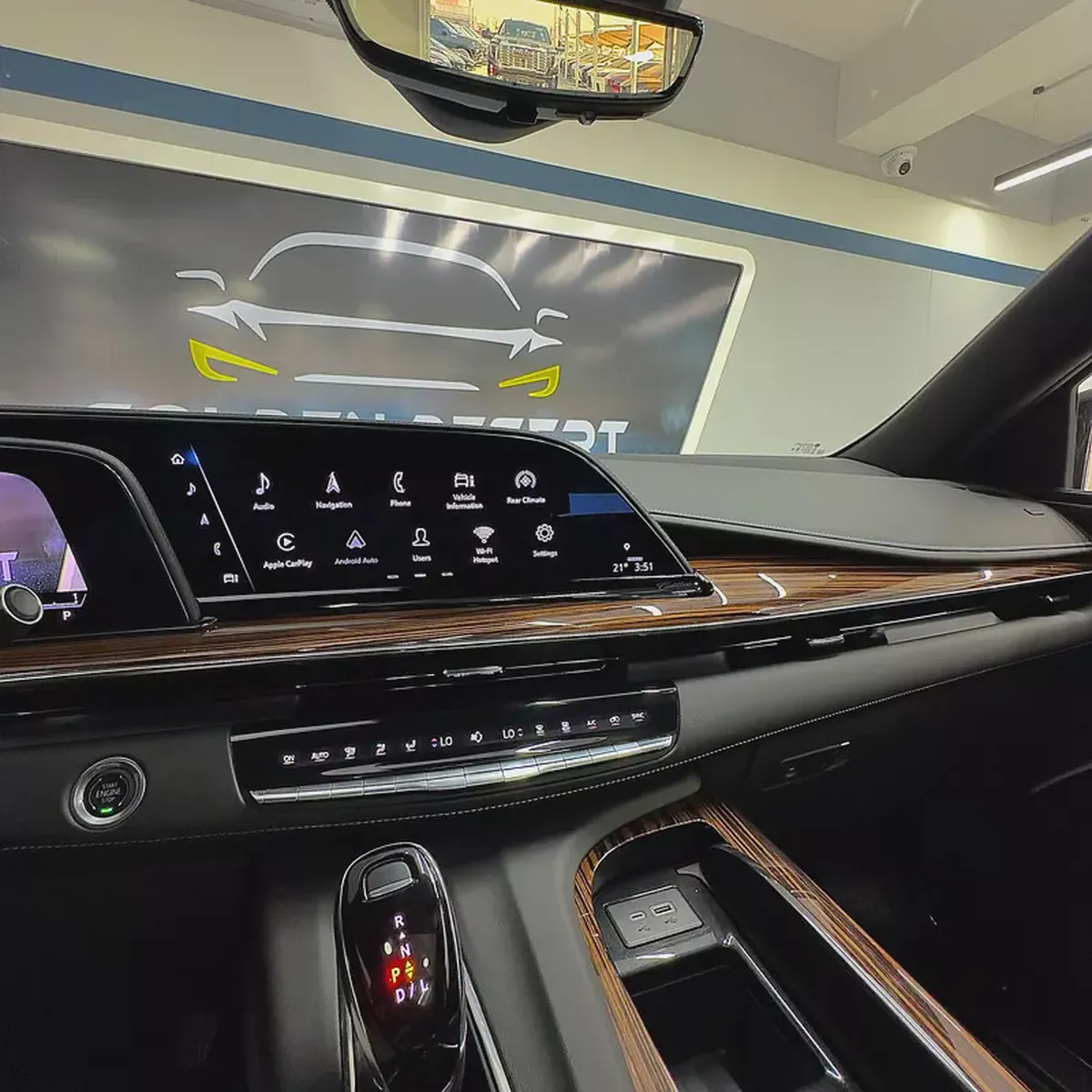 2024 Cadillac Escalade Premium Luxury-7-7