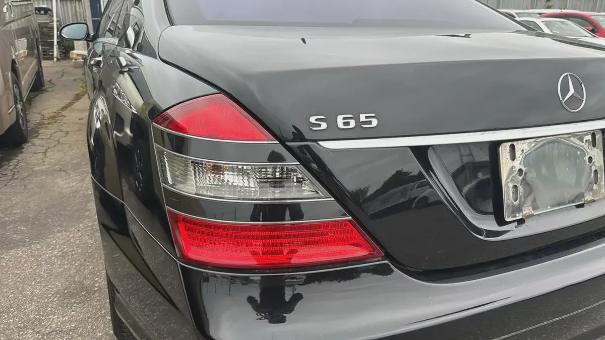 2007 Mercedes-Benz S-Class S 65 AMG - Japanese Specs - Pristine V12-9-9