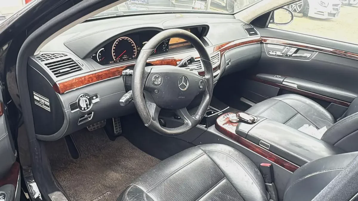 2007 Mercedes-Benz S-Class S 65 AMG - Japanese Specs - Pristine V12-4-4