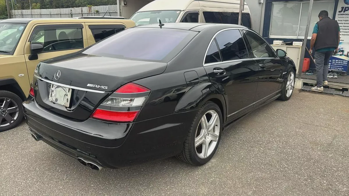 2007 Mercedes-Benz S-Class S 65 AMG - Japanese Specs - Pristine V12-5-5
