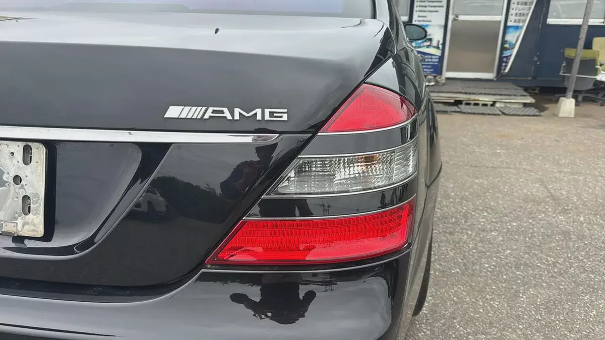 2007 Mercedes-Benz S-Class S 65 AMG - Japanese Specs - Pristine V12-8-8