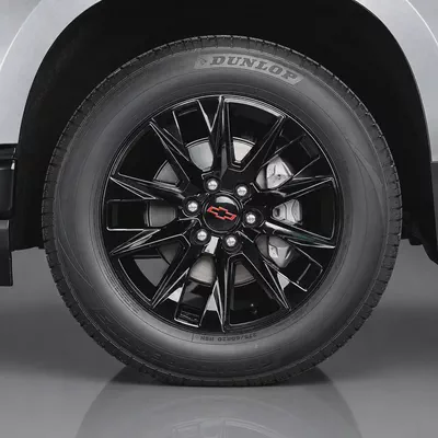 AED 2,586  P.M • 0% Downpayment •  Chevrolet Silverado 1500 LT • 1 Year Warranty-4