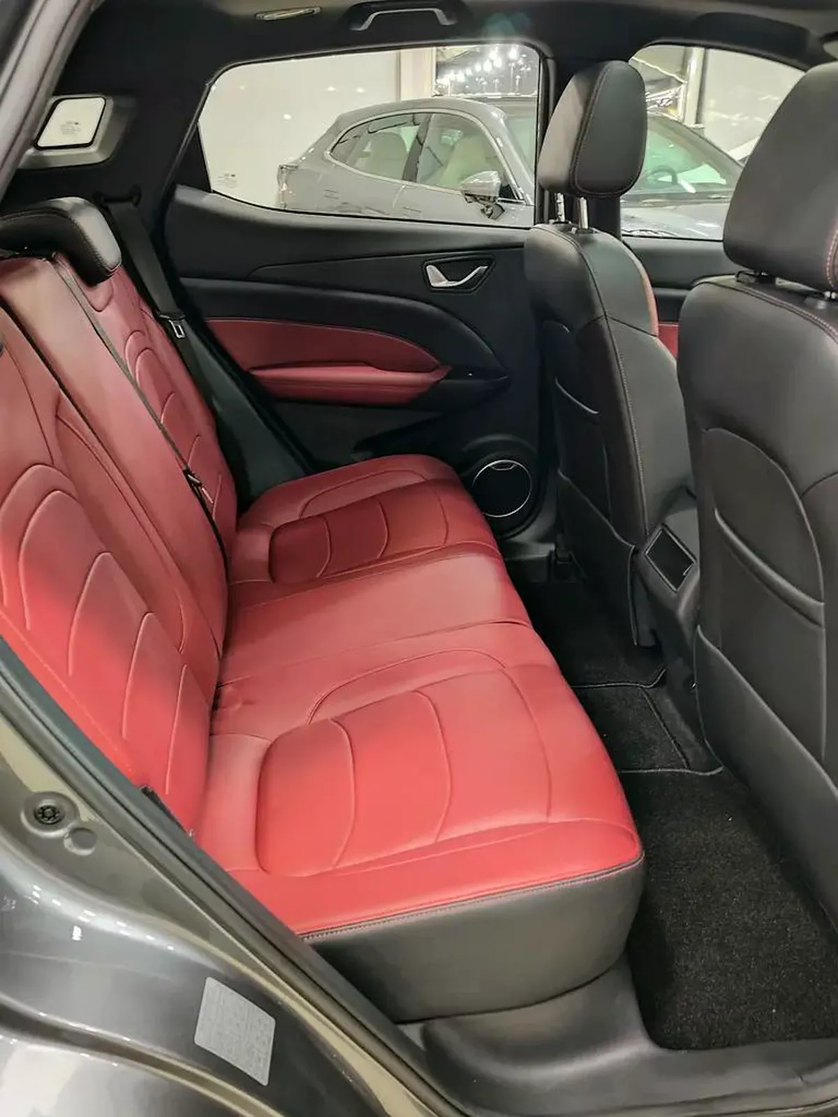 Brand New 2025 Fengon 500 Elite | GCC Specs | Warranty-13-13