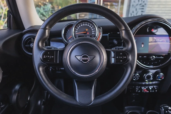 MINI Hatch Cooper 2024
