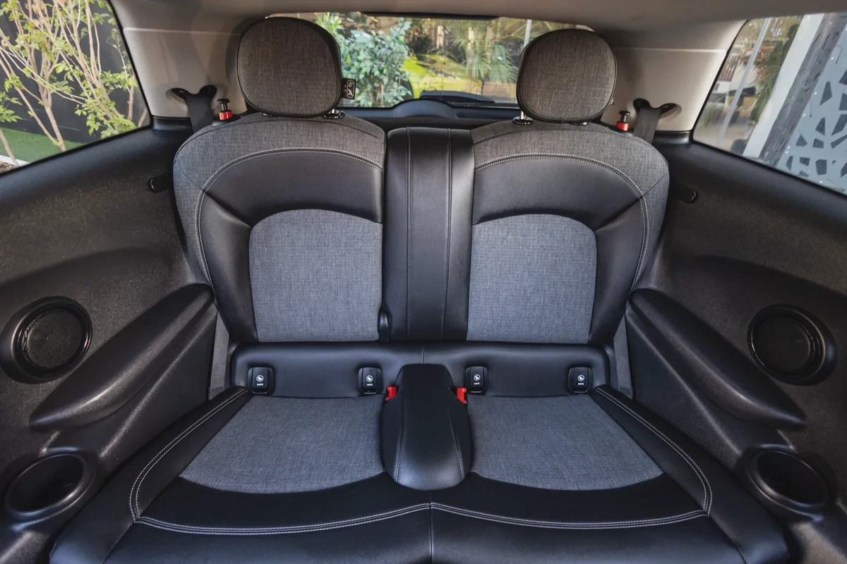 MINI Hatch Cooper 2024-9-9
