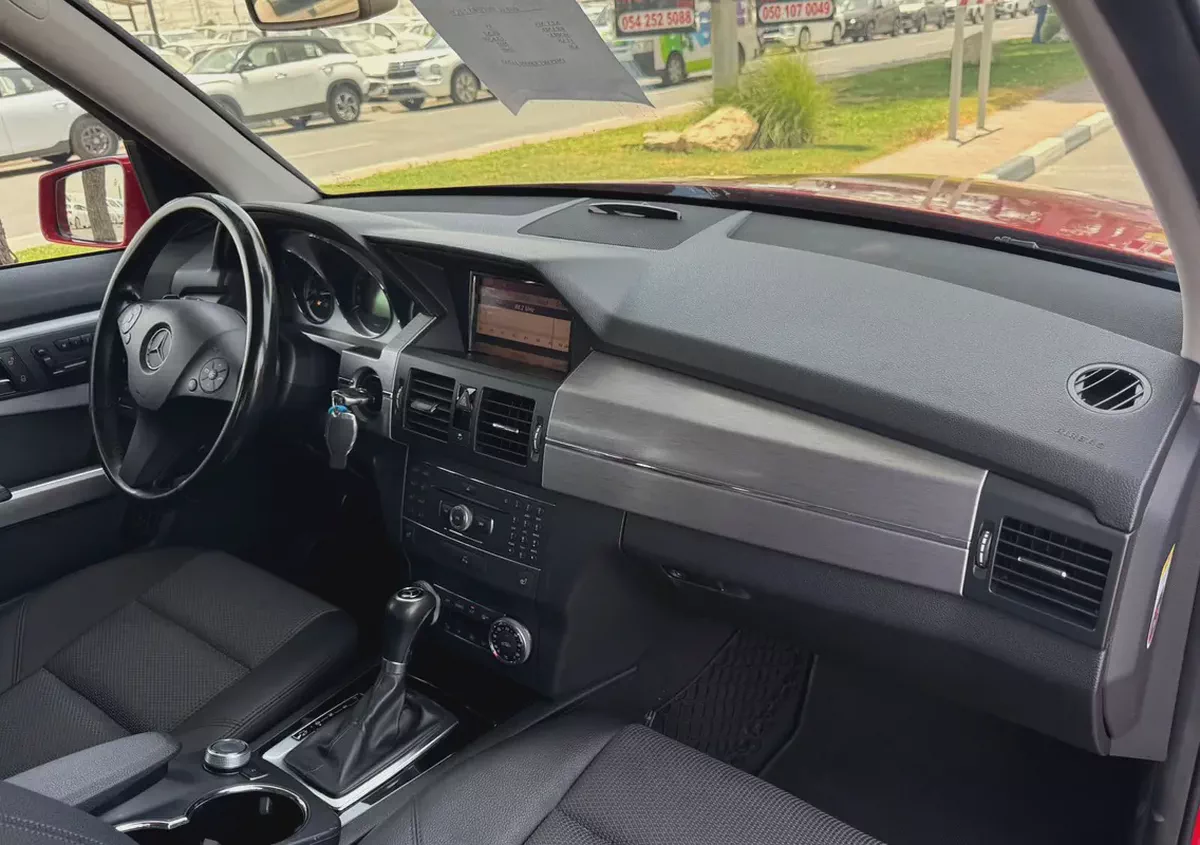 BENZ GLK300 | 2011 | MINT CONDITION | FRESH JAPAN IMPORT-12-12