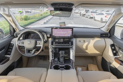 Toyota Land Cruiser GXR | GCC Specs | Brand New | Fully Loaded | 4WD | Luxury SUV-11