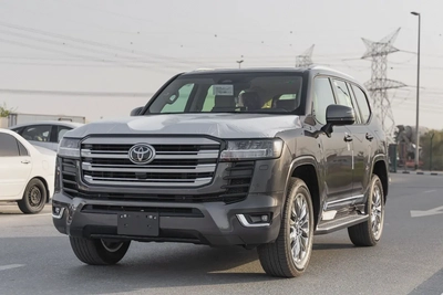 Toyota Land Cruiser GXR | GCC Specs | Brand New | Fully Loaded | 4WD | Luxury SUV-2