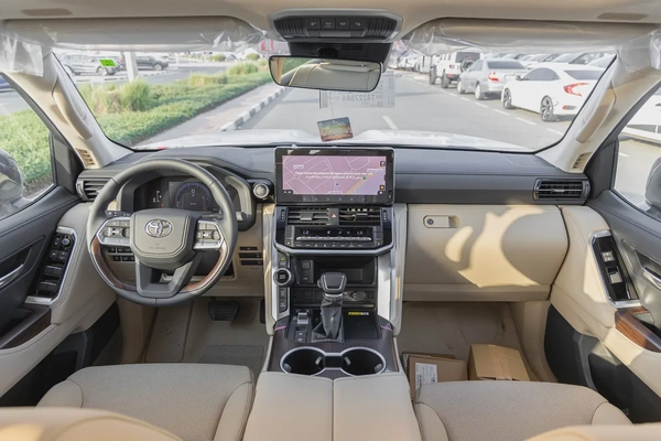 Toyota Land Cruiser GXR | GCC Specs | Brand New | Fully Loaded | 4WD | Luxury SUV
