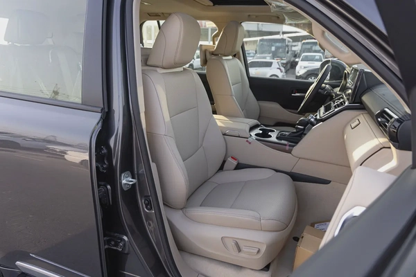 Toyota Land Cruiser GXR | GCC Specs | Brand New | Fully Loaded | 4WD | Luxury SUV
