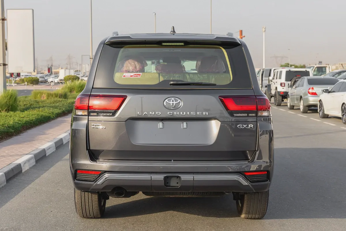 Toyota Land Cruiser GXR | GCC Specs | Brand New | Fully Loaded | 4WD | Luxury SUV-4-4