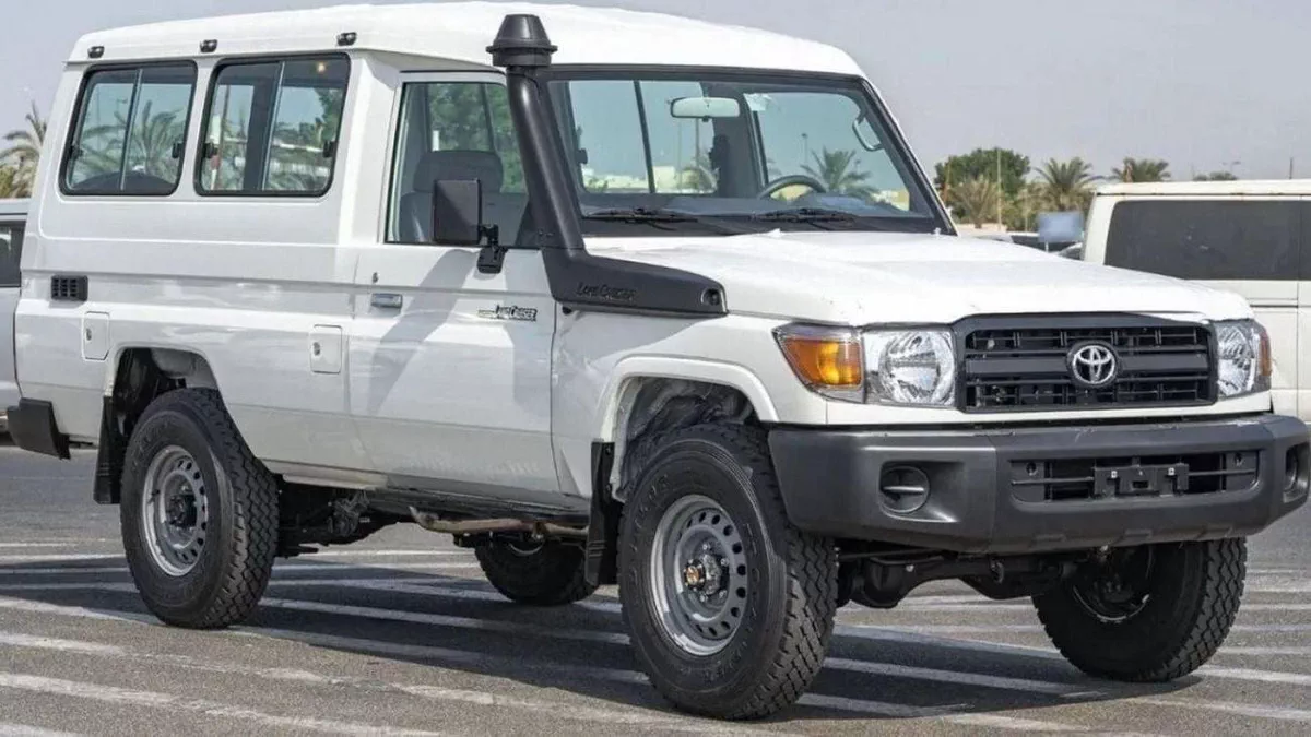 Toyota Land Cruiser 70 LC 78 HARDTOP 2.8L MT LAND CRUISER HARDTOP 3DOOR 4.2L V6 DIESEL-2-0