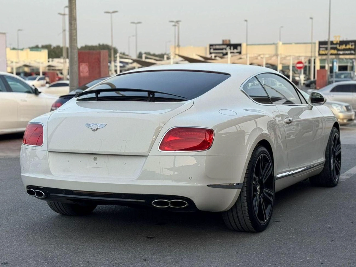 Bentley Continental GT-2-0