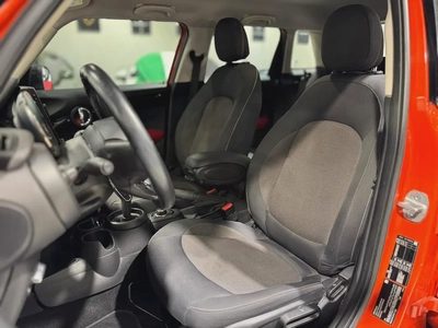 MINI Cooper | 2021 | GCC Specs | Low Mileage | Excellent Condition-6