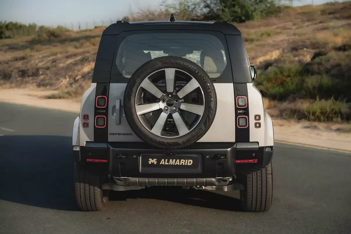 2026 Land Rover Defender 110 HSE X-Dynamic P400 | GCC Specs | Export Only | AED 410,000-3-3